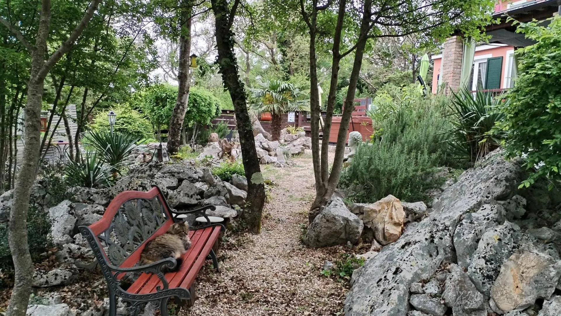 Apartamento The Forest House Krk 1 Kras