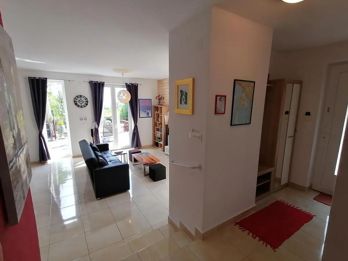 The Forest House Krk 1 Apartment Kras