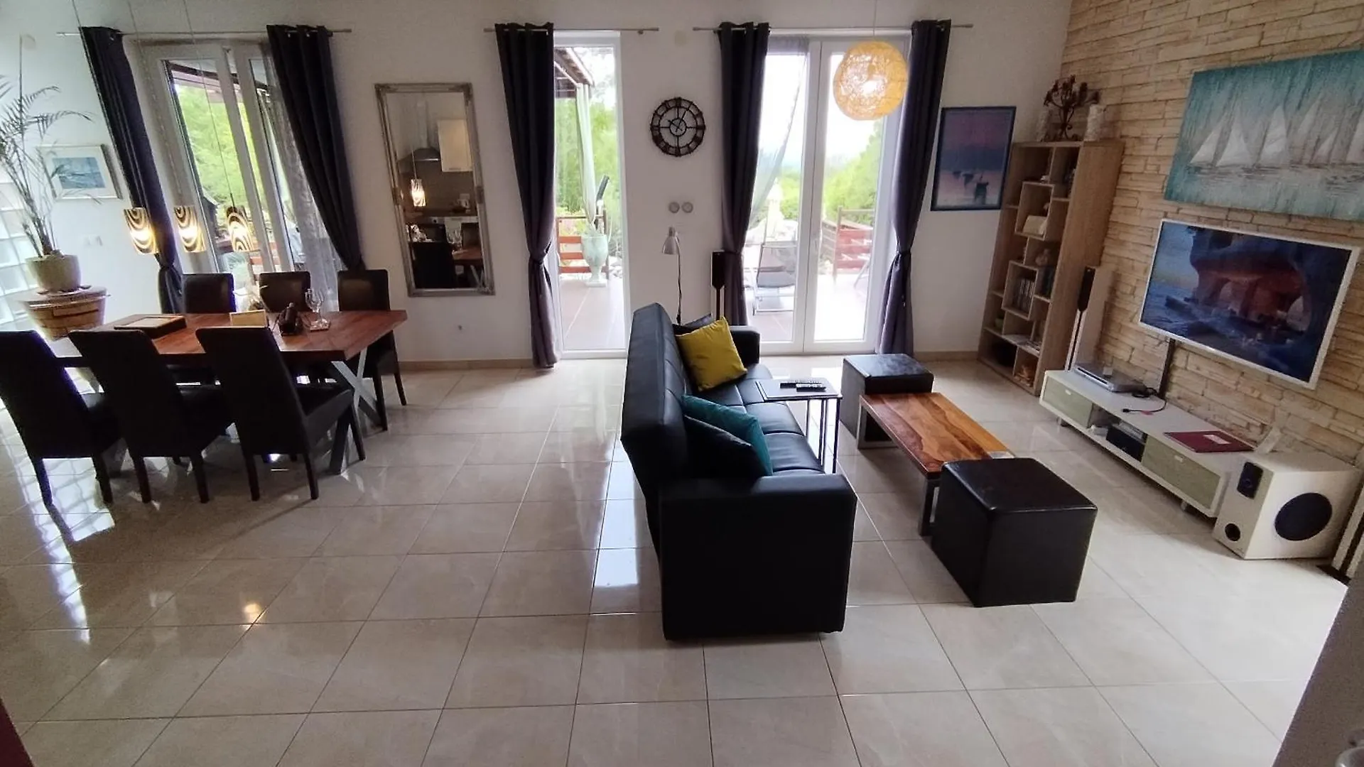 The Forest House Krk 1 0*, Kras